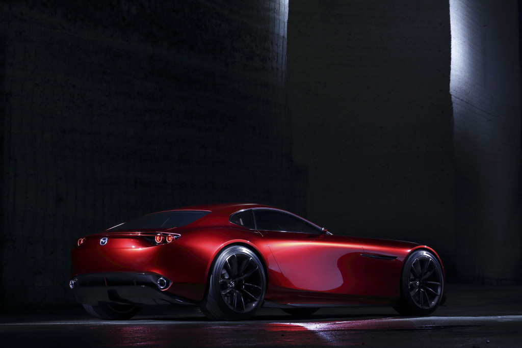 спортивный желтый автомобиль Mazda RX-Vision концепт без регистрации №727274 спортивный желтый автомобиль Mazda RX-Vision концепт № 727273 скачать