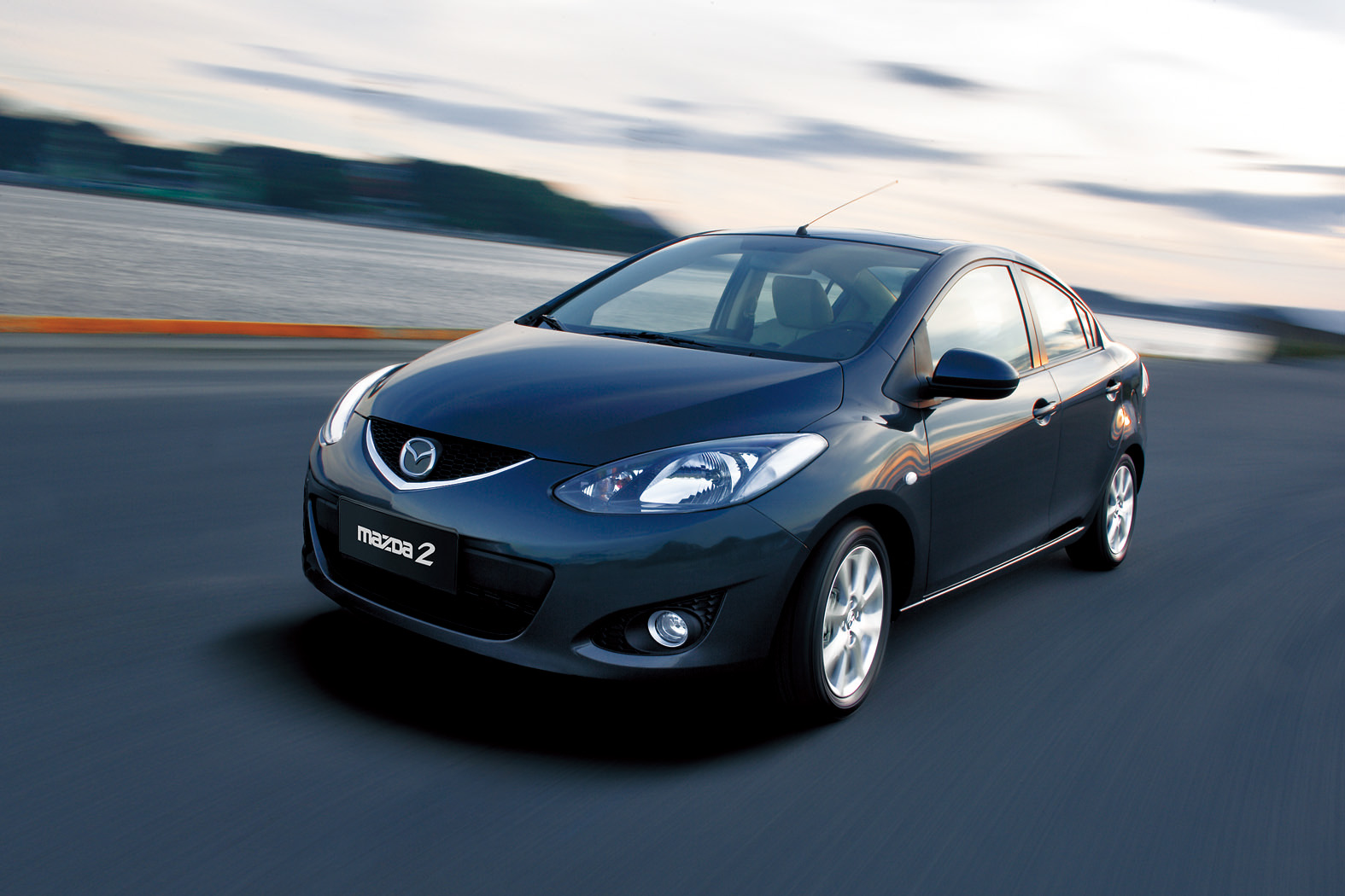 Mazda2 Sedan na Guangzhou Motor Show 2007